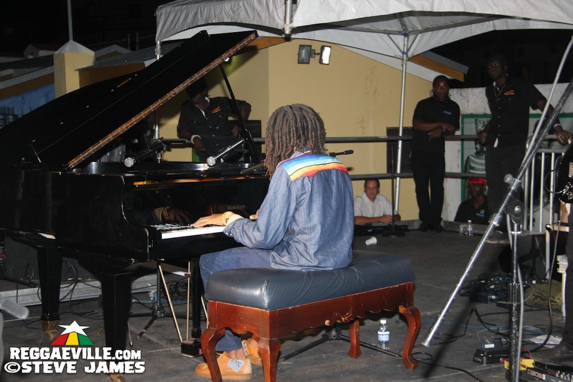 Marley Brothers & Various Artists @ Bob Marley's 72nd Birthday in Kingston, Jamaica