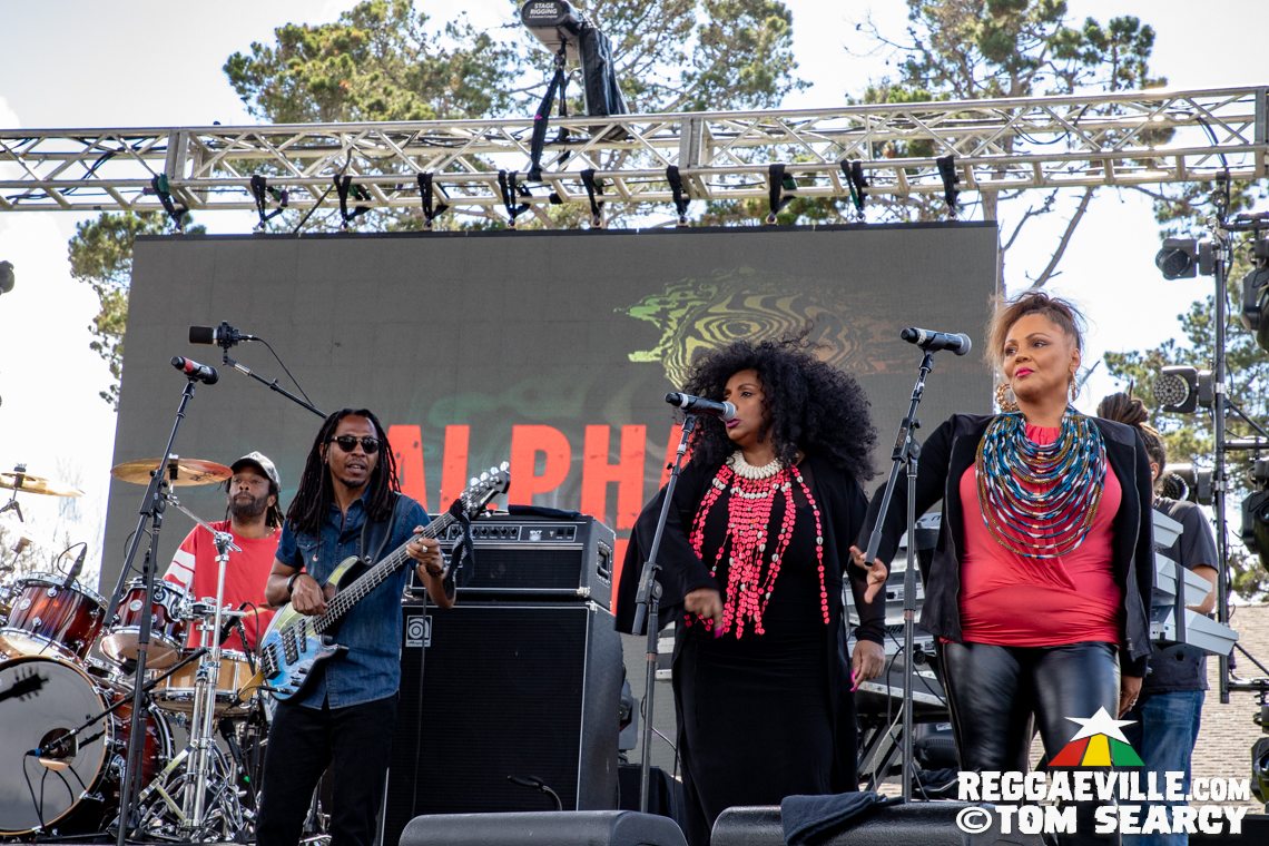 Chronixx, Steel Pulse, Alpha Blondy, Hirie & Iration