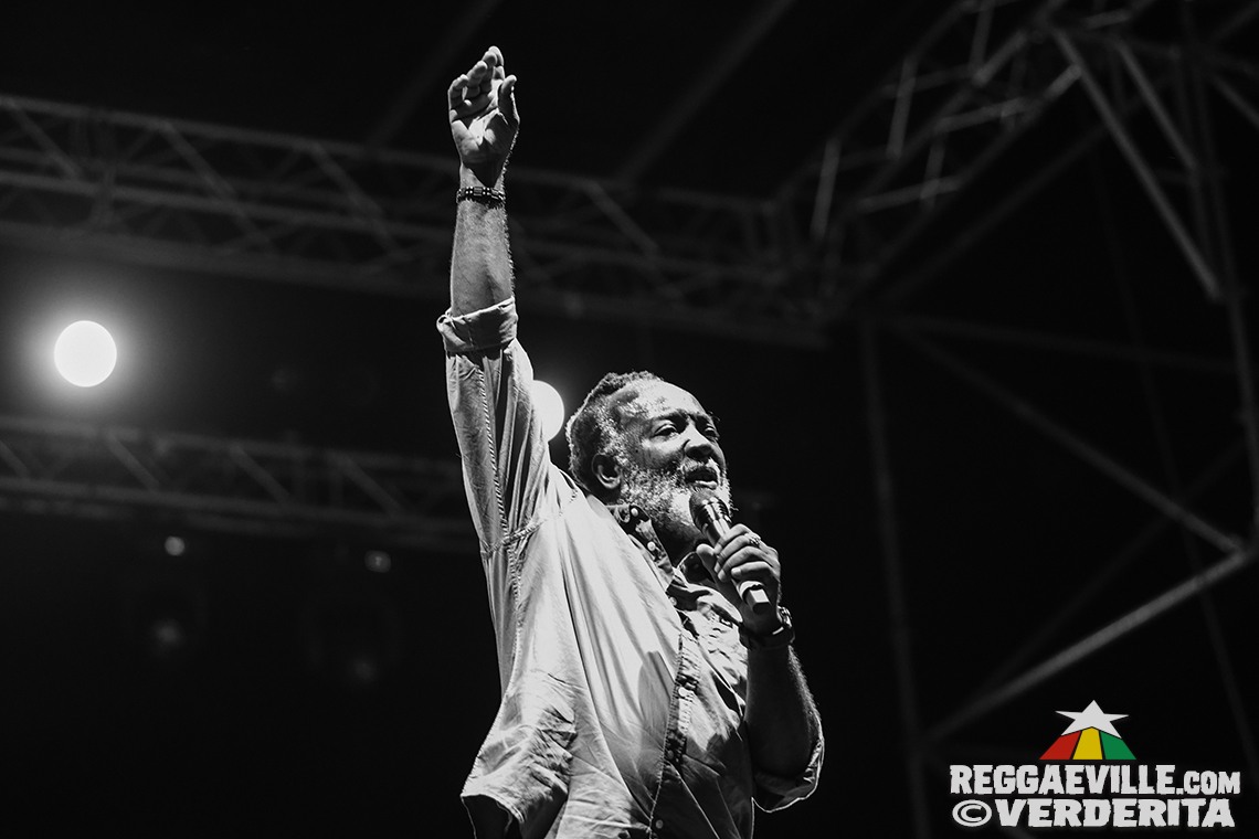 Chronixx, Ky-Mani Marley, Freddie McGregor and more @ Campovolo Reggae Fest 2017