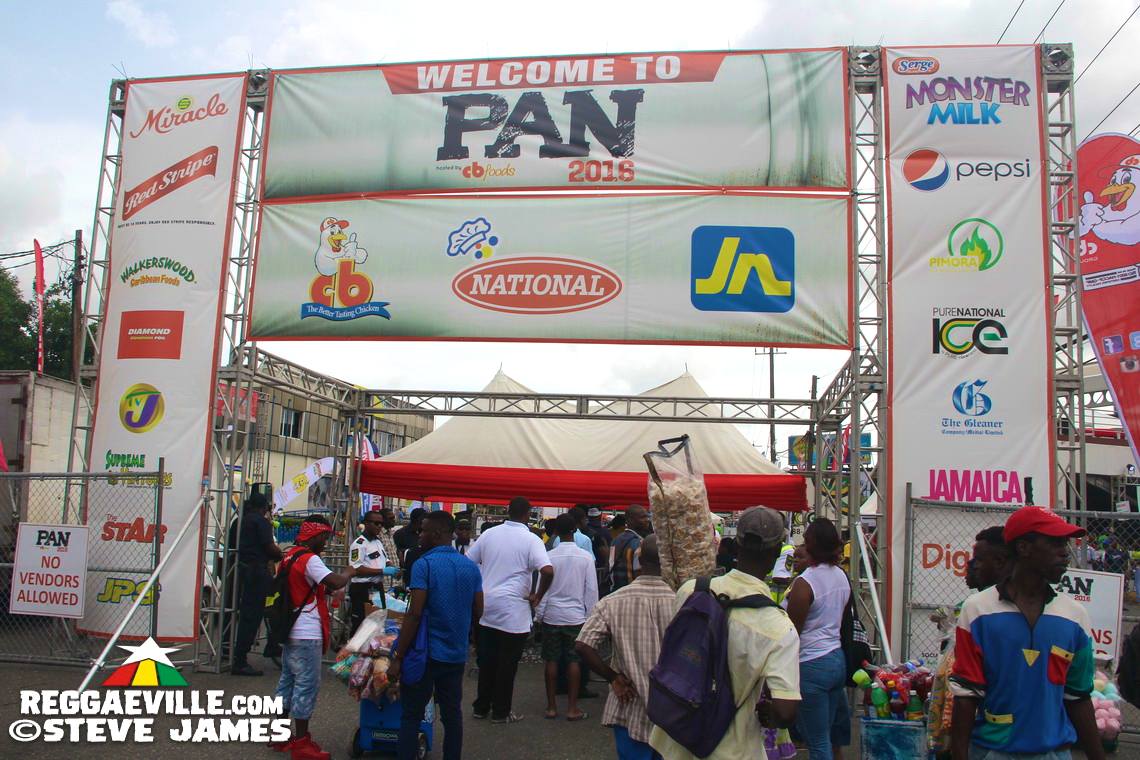 Beenie Man, Tarrus Riley & Sanchez @ PAN Grandfinal in Kingston, Jamaica