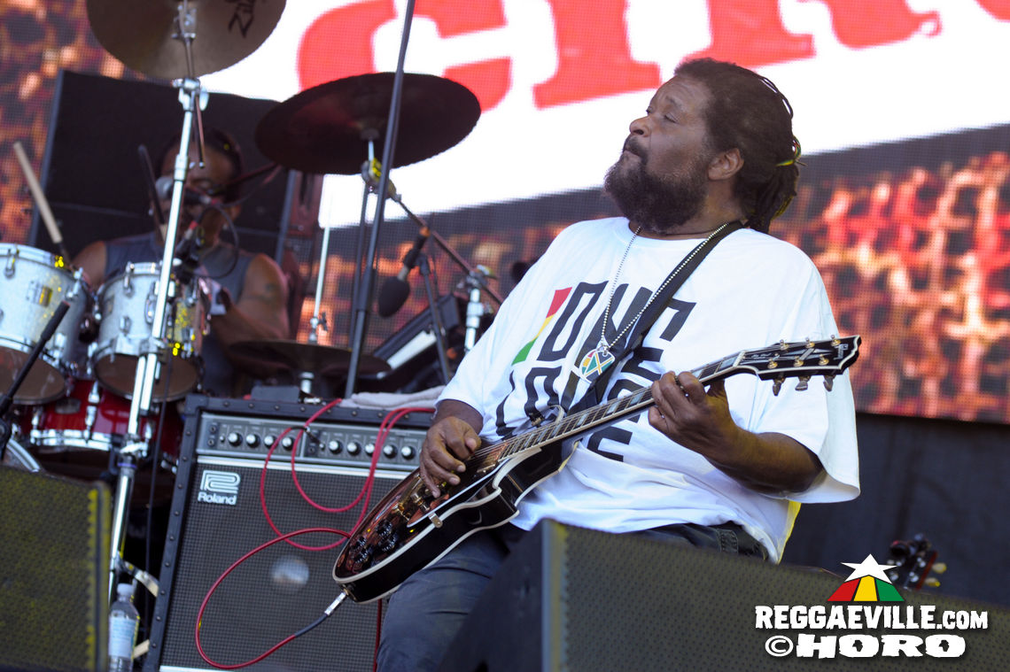 Chronixx & Inner Circle