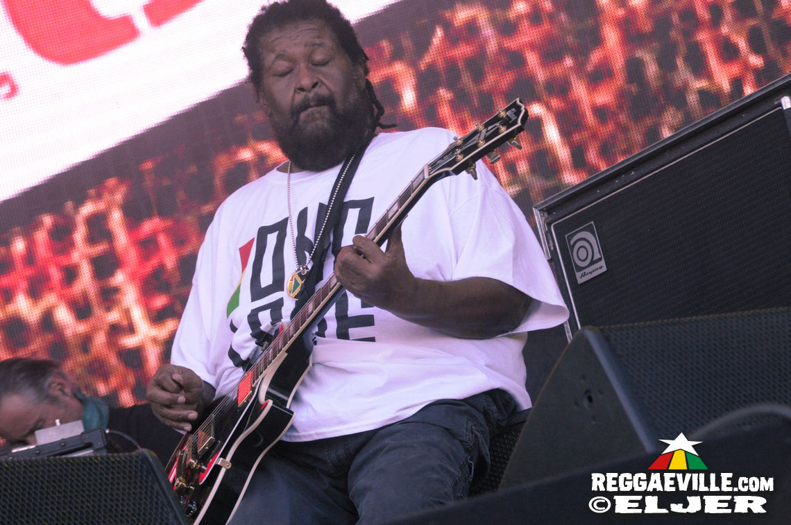 Chronixx & Inner Circle