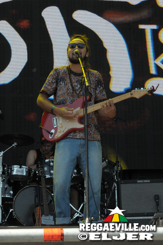 Dactah Chando, Tóke feat. Ras Muhamad & Exile Di Brave