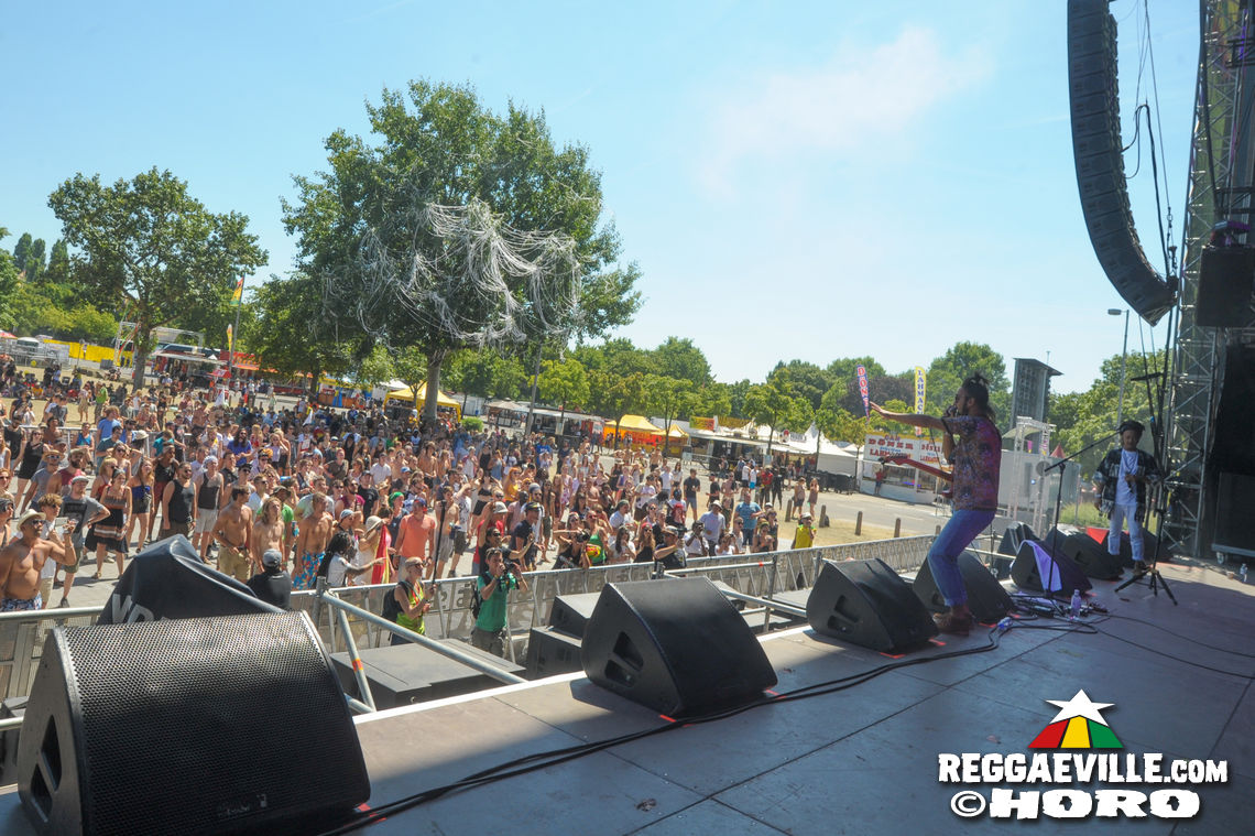 Dactah Chando, Tóke feat. Ras Muhamad & Exile Di Brave