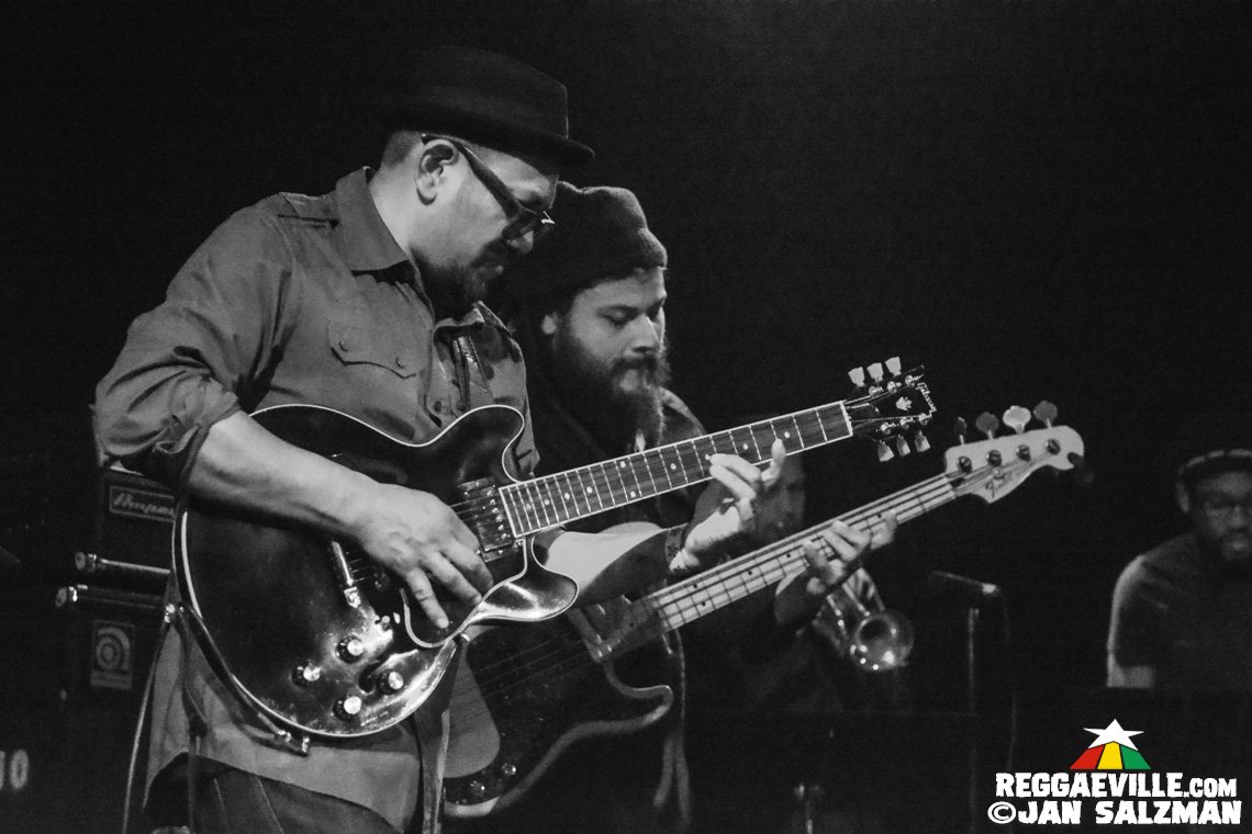 Don Carlos & Arise Roots