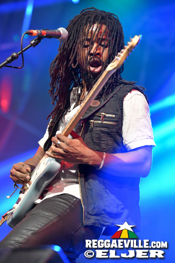 EarthKry, Lone Ark Showcase feat. Benjammin & Inés Pardo