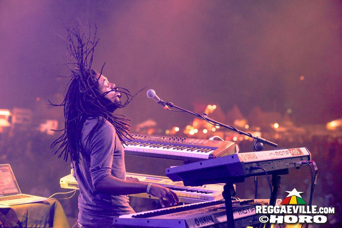 EarthKry, Lone Ark Showcase feat. Benjammin & Inés Pardo