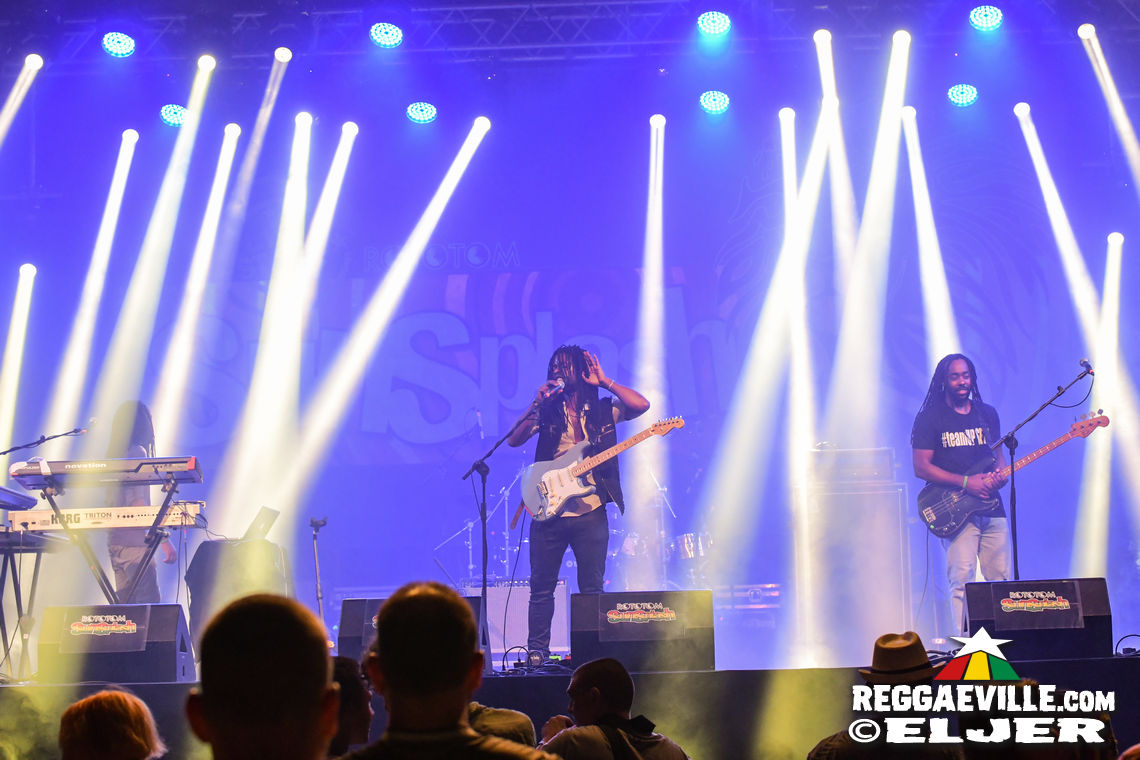 EarthKry, Lone Ark Showcase feat. Benjammin & Inés Pardo