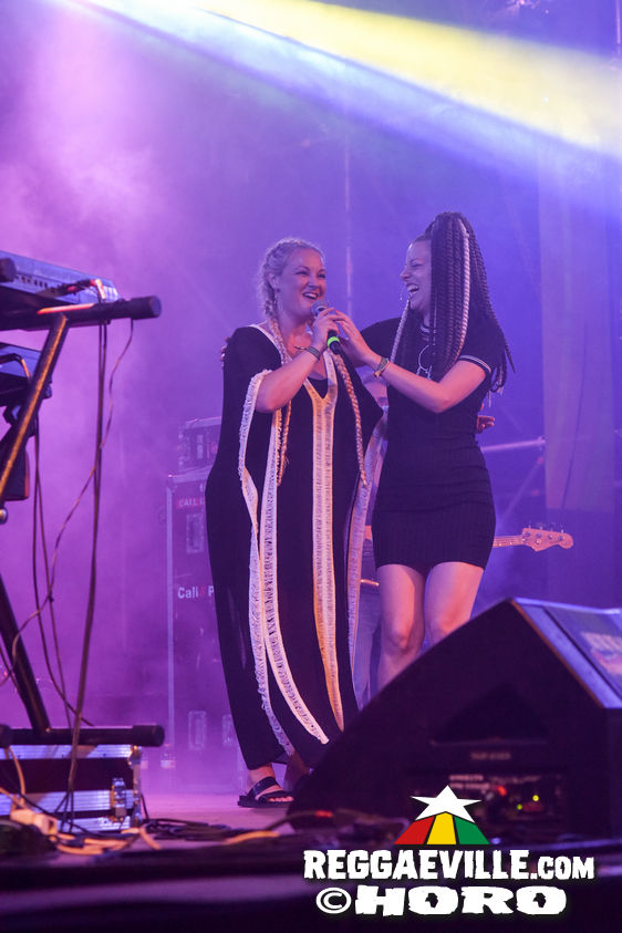 EarthKry, Lone Ark Showcase feat. Benjammin & Inés Pardo