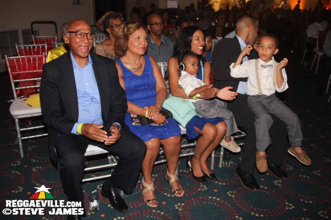 Ernie Smith, Ken Boothe, Dean Fraser, Boris Gardiner and more...