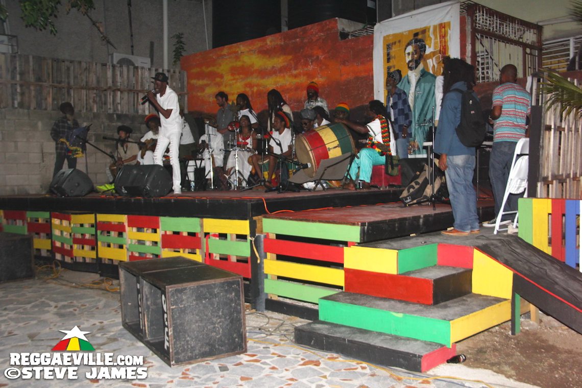 Chinna Smith, Ken Boothe, Mark Wonder @ Fridayz at the Grove in Kingston, JA