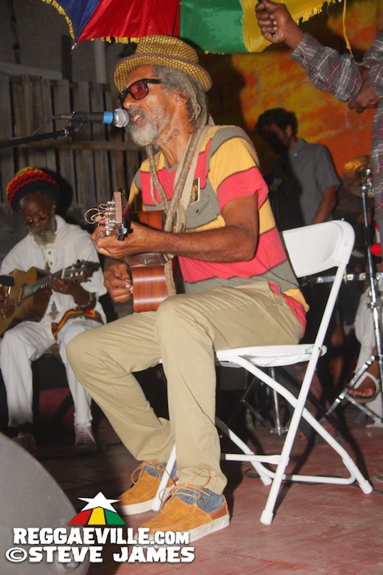 Chinna Smith, Ken Boothe, Mark Wonder @ Fridayz at the Grove in Kingston, JA