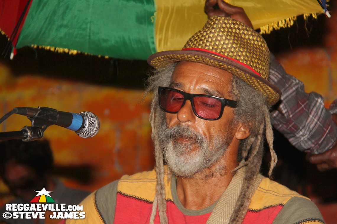 Chinna Smith, Ken Boothe, Mark Wonder @ Fridayz at the Grove in Kingston, JA