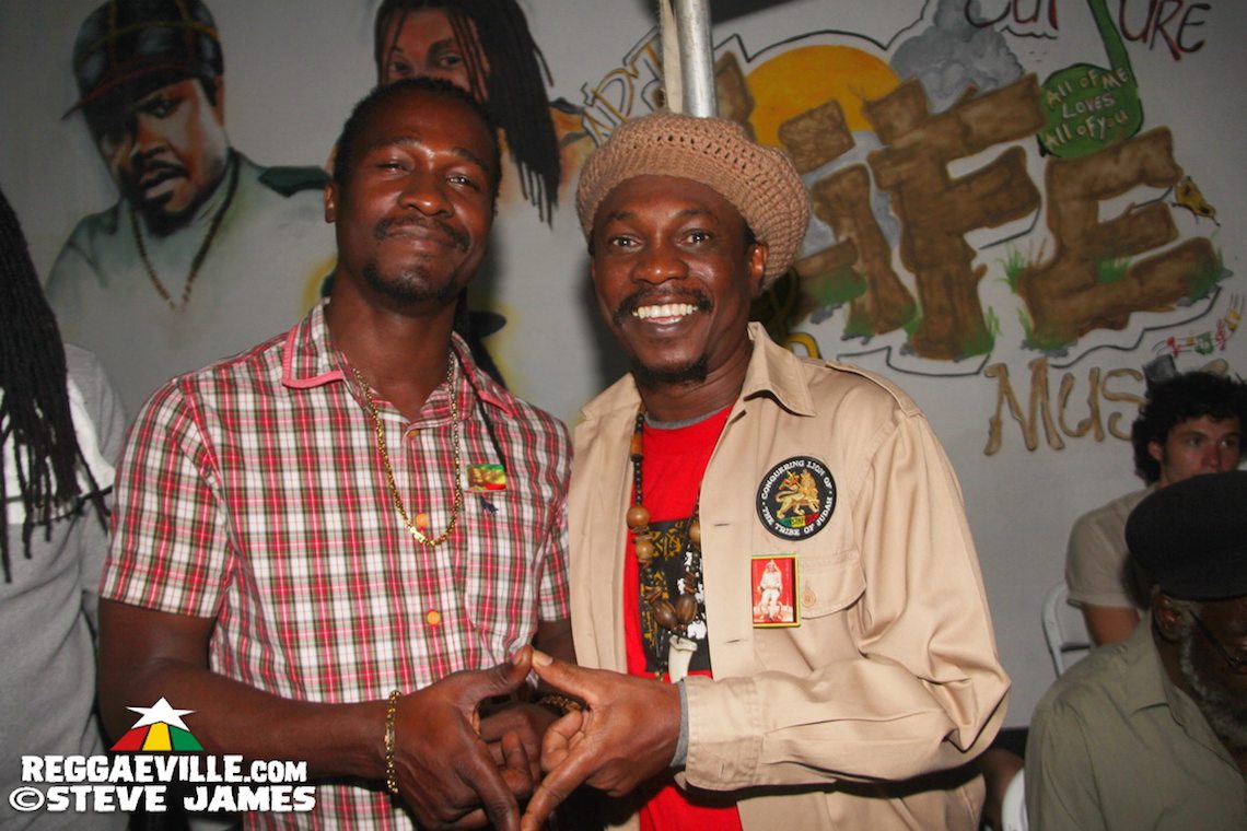 Chinna Smith, Ken Boothe, Mark Wonder @ Fridayz at the Grove in Kingston, JA