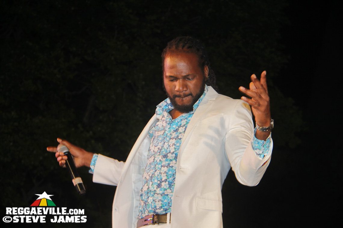 Gem Meyers with George Nooks, Freddie McGregor, Ernie Smith and more.. in Kingston, Jamaica