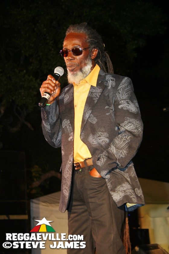 Gem Meyers with George Nooks, Freddie McGregor, Ernie Smith and more.. in Kingston, Jamaica