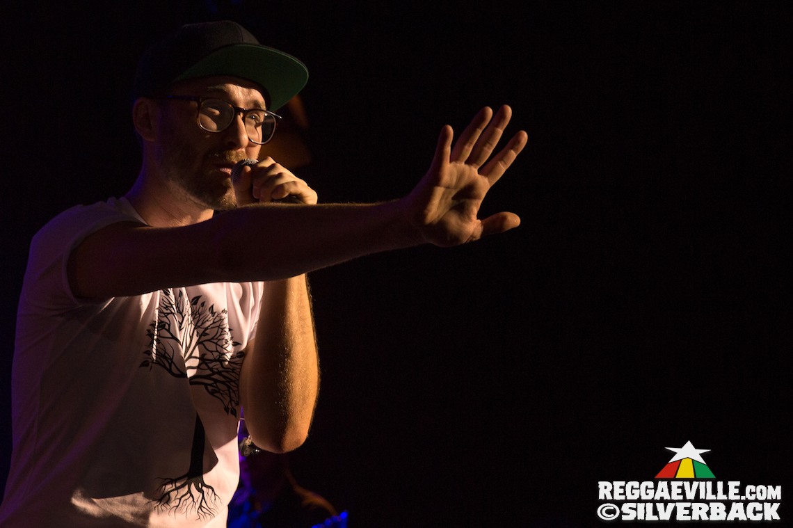 Gentleman with Alborosie, Claye, Martin Jondo, Daddy Rings & Mark Forster - MTV Unplugged in Hamburg, Germany