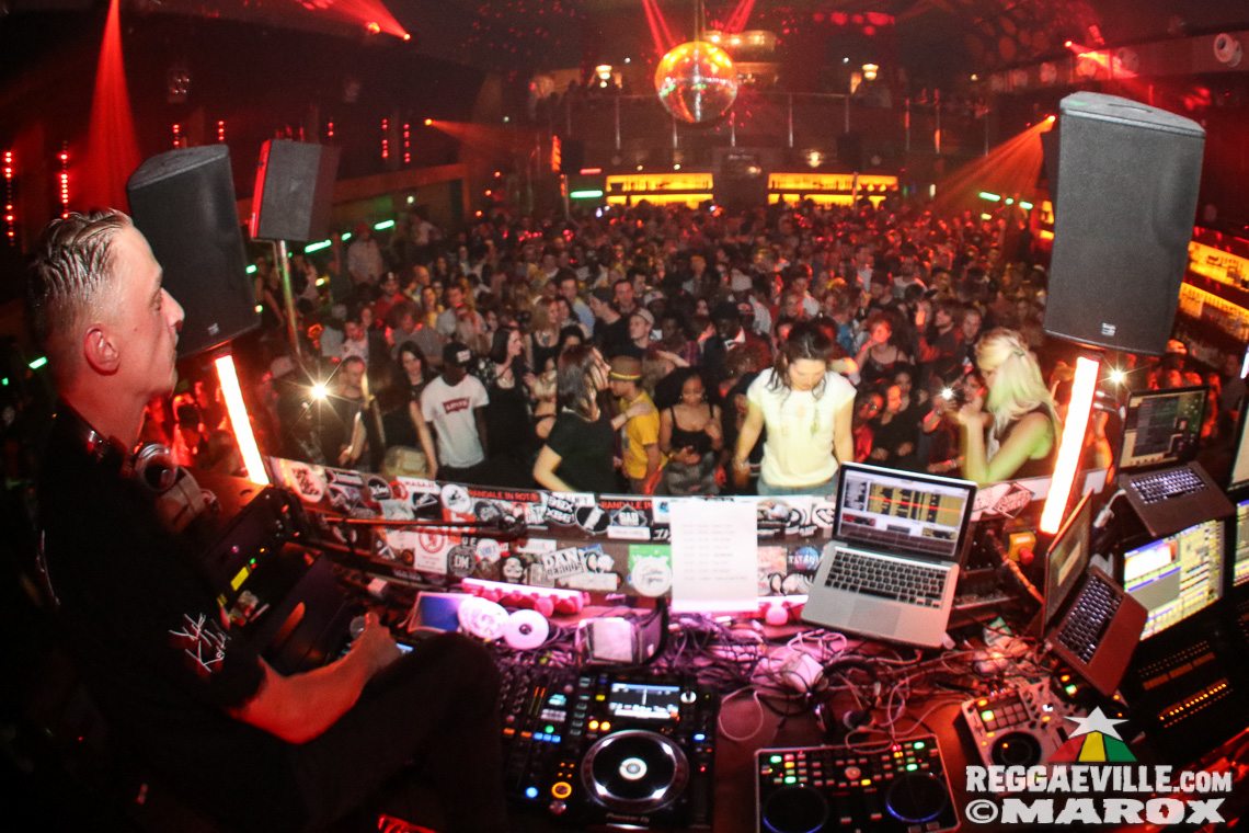 Pow Pow Movement feat. Gentleman in Kempten, Germany