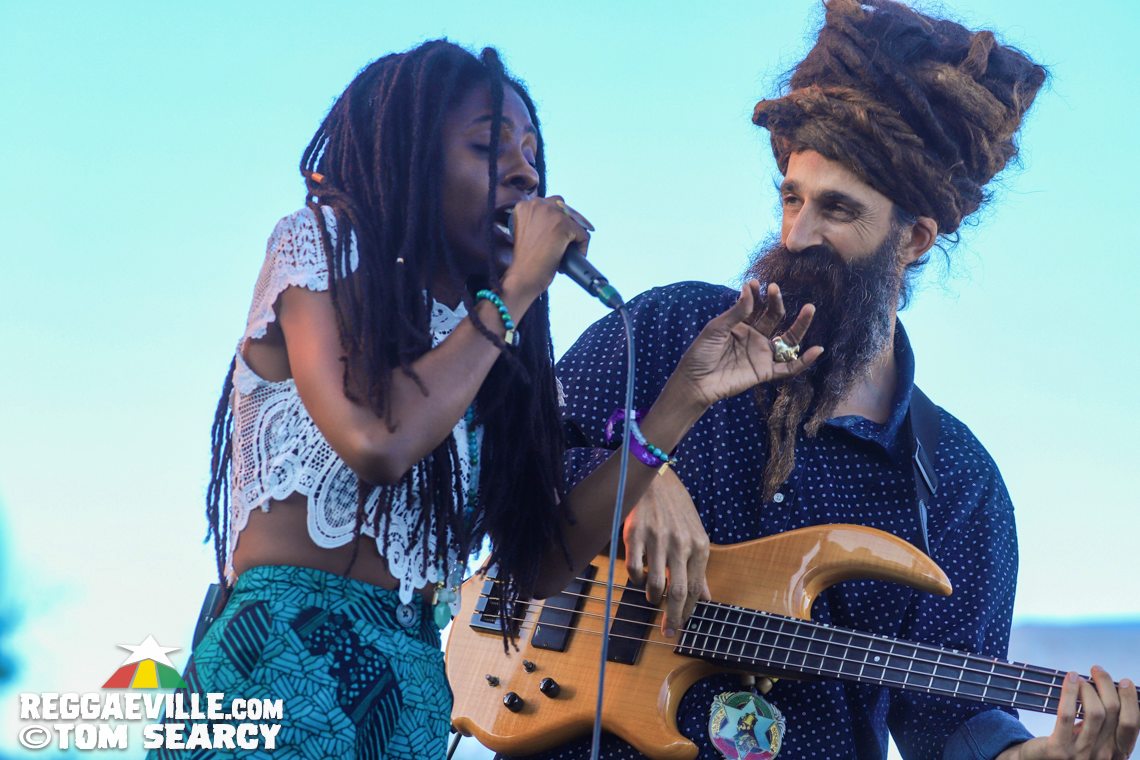 Jah9 & Natty