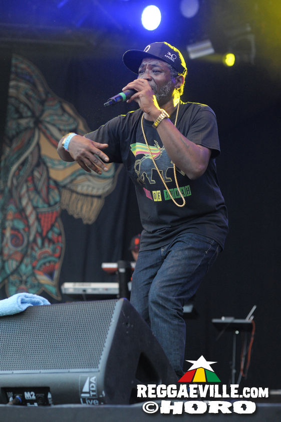 Jahmiel, Skarra Mucci & Jugglerz