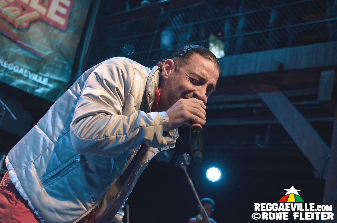 Junior Kelly, Droop Lion & Charly B