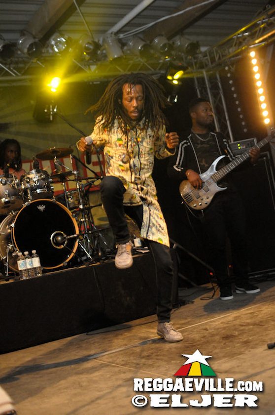 Junior Kelly, Droop Lion & Charly B