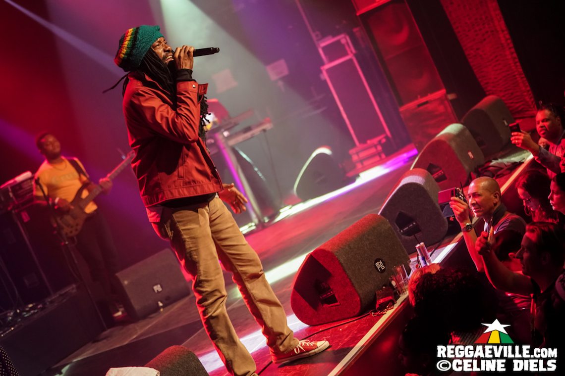 Junior Kelly, Droop Lion & Charly B