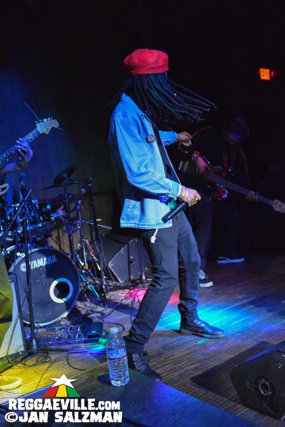 Junior Reid & Yung JR