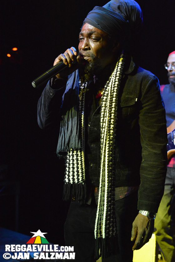 Junior Reid & Yung JR