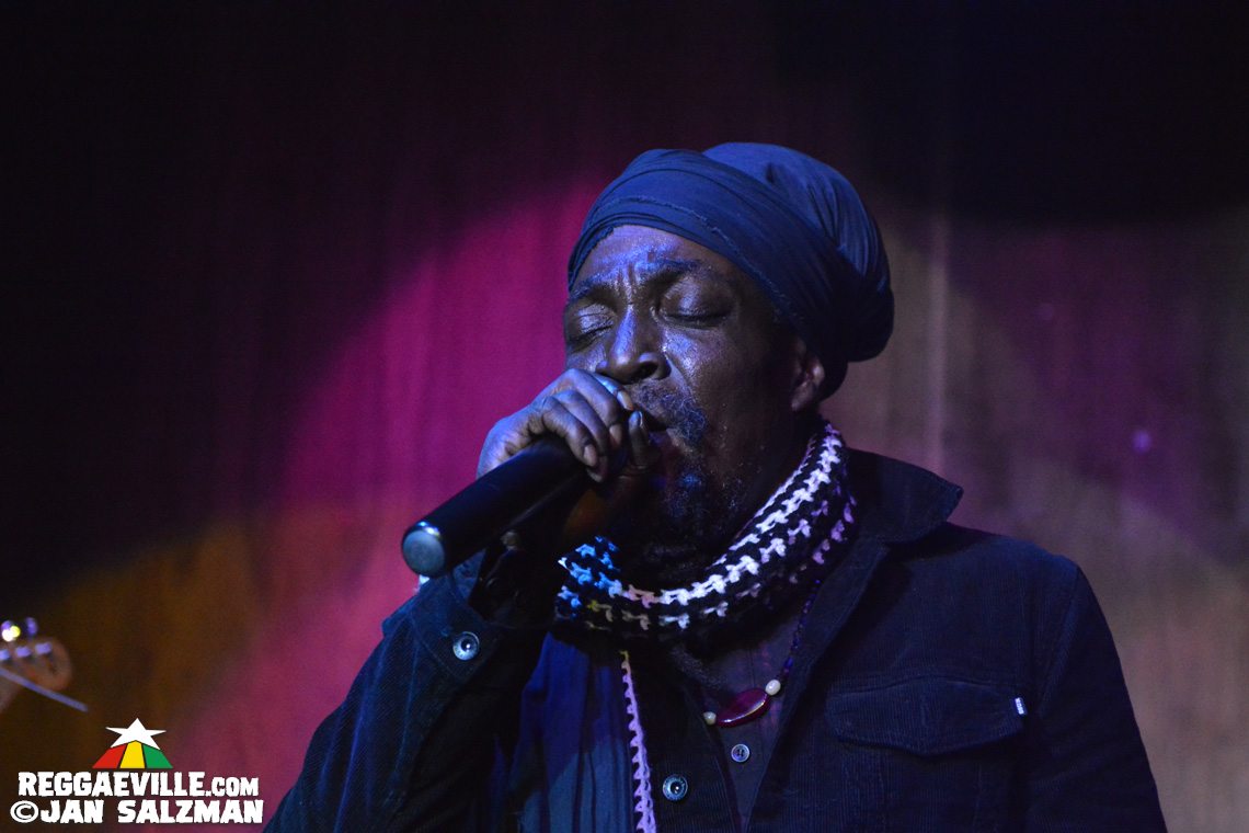 Junior Reid & Yung JR