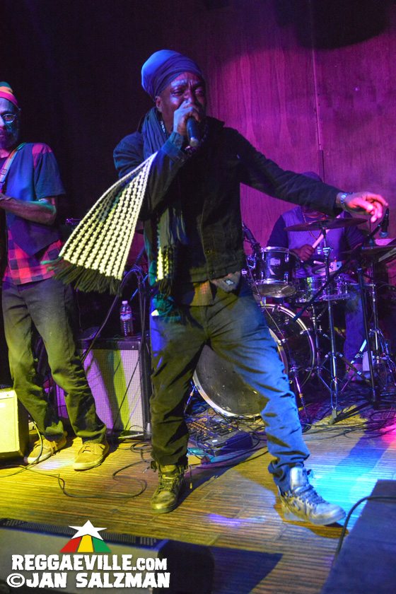 Junior Reid & Yung JR