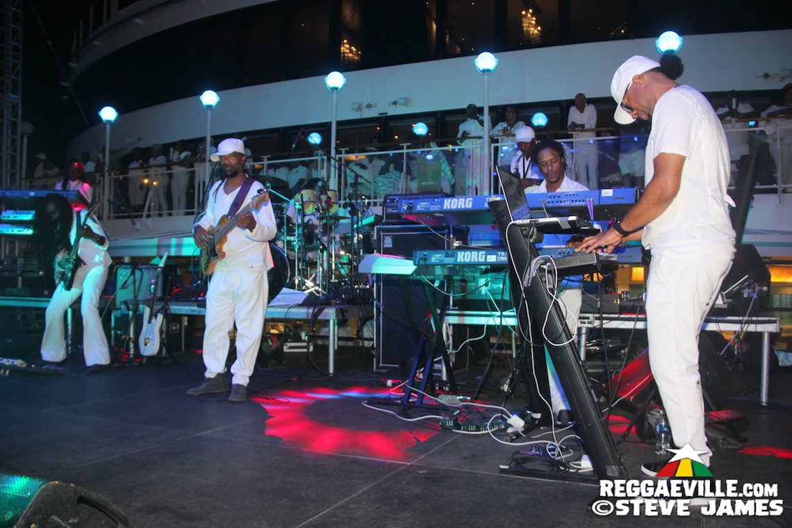 Beres Hammond, Third World, Wayne Wonder @ Love & Harmony Cruise 2017