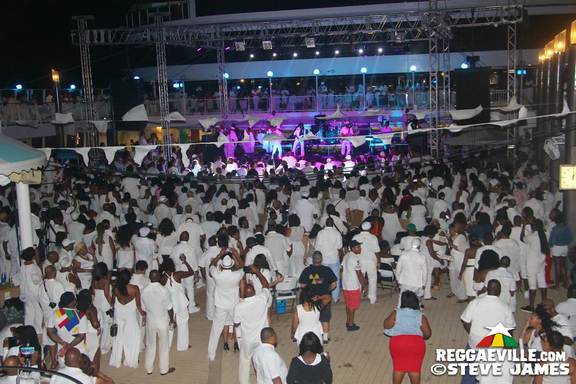 Beres Hammond, Third World, Wayne Wonder @ Love & Harmony Cruise 2017