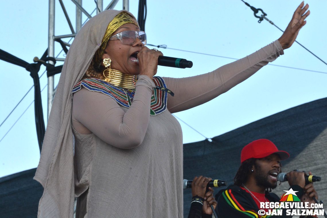 Marcia Griffths, Common Kings & Indubious