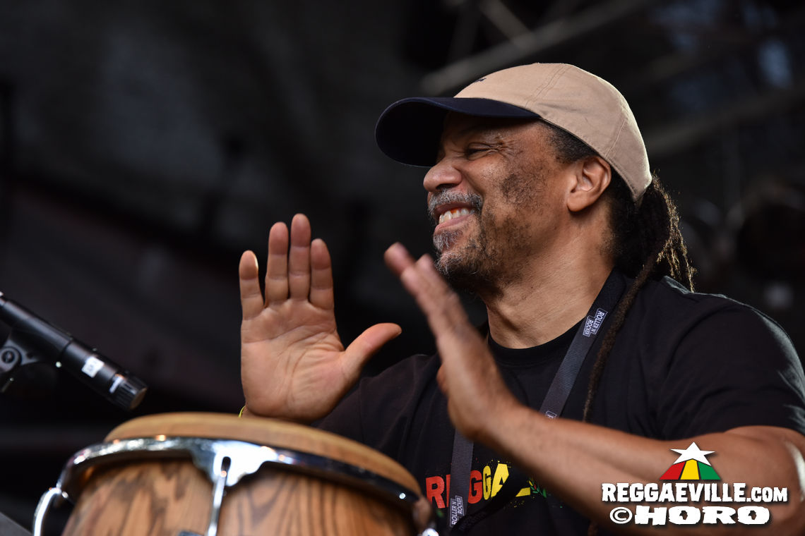 Nature Ellis & New Kingston