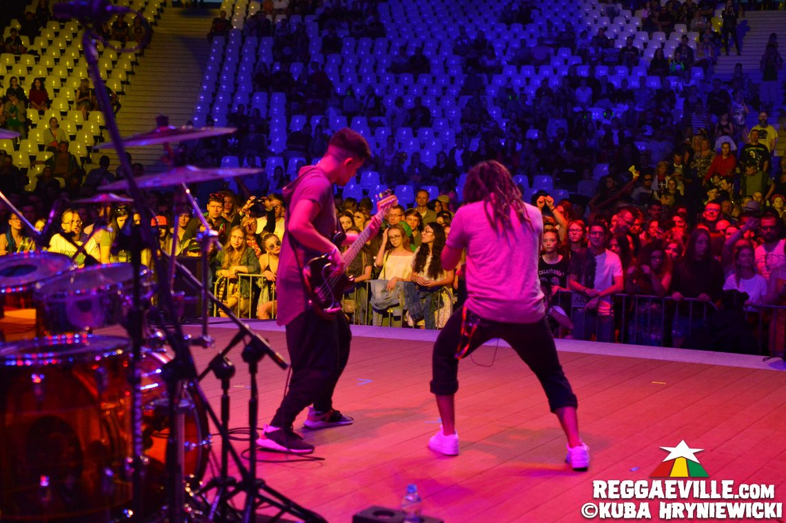 Mesajah, Dubska, Junior Stress & Sidney Polak