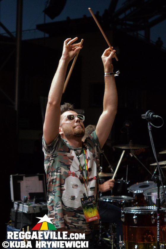 Mesajah, Dubska, Junior Stress & Sidney Polak