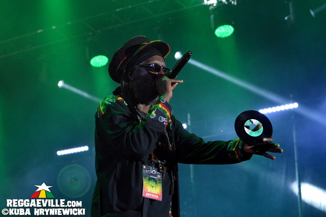 Marla Brown, Twinkle Brothers, Macka B, EarthKry & Vavamuffin