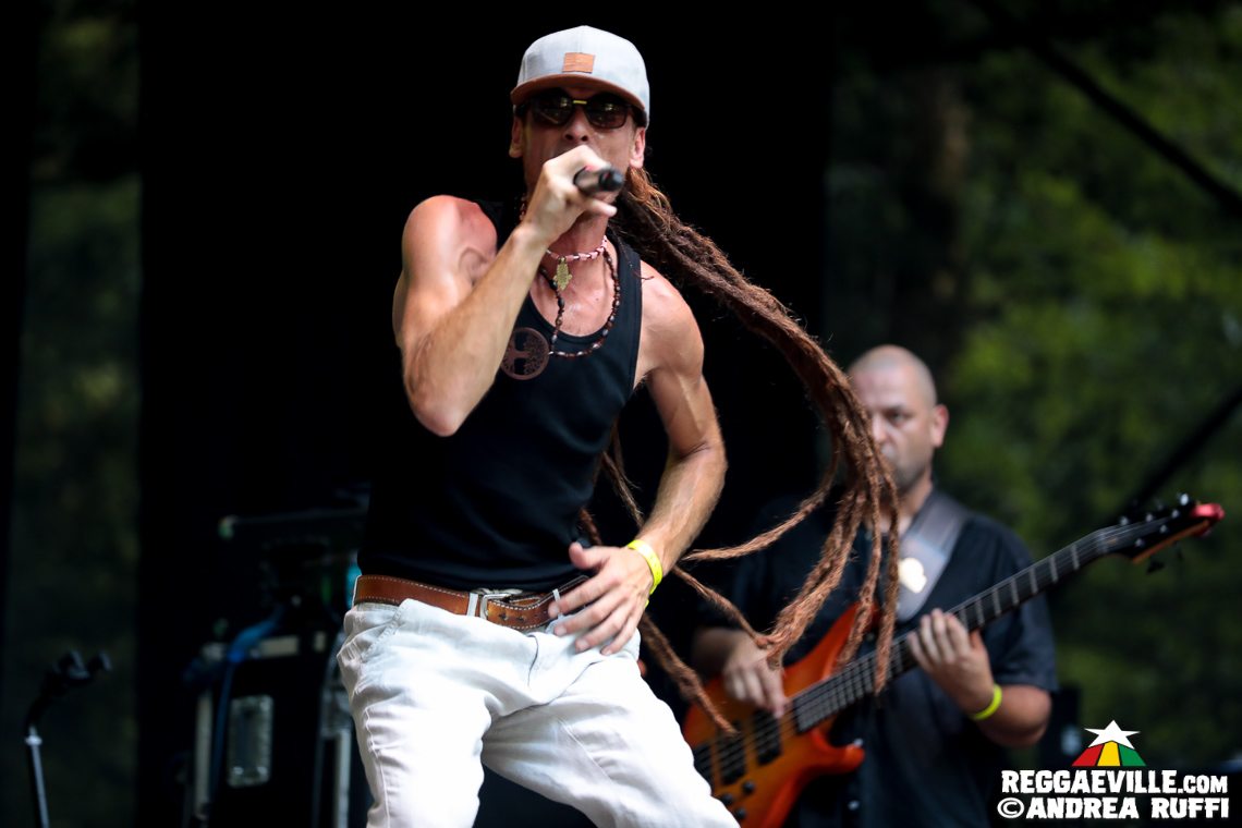 Mellow Mood, Macka B, Awa Fall & Siti Hlapci