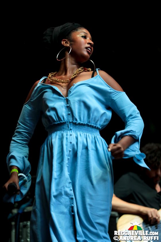 Mellow Mood, Macka B, Awa Fall & Siti Hlapci