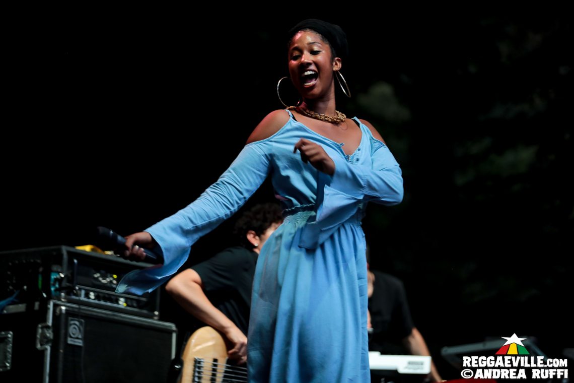 Mellow Mood, Macka B, Awa Fall & Siti Hlapci