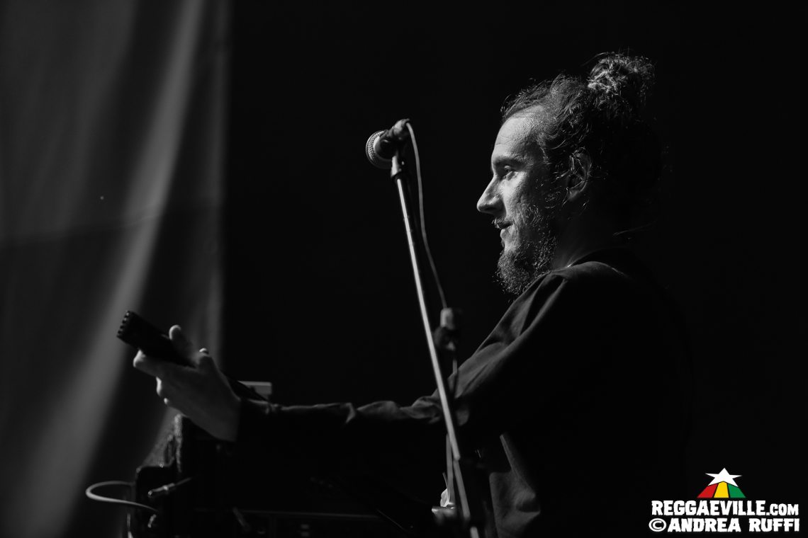 Mellow Mood, Macka B, Awa Fall & Siti Hlapci