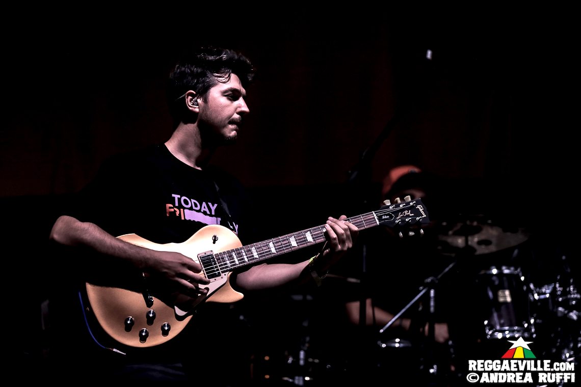 Mellow Mood, Macka B, Awa Fall & Siti Hlapci