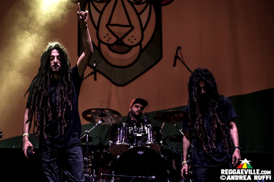 Mellow Mood, Macka B, Awa Fall & Siti Hlapci