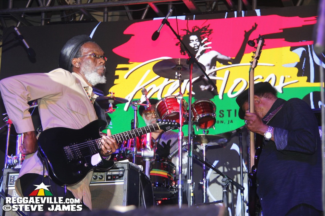 Luciano, Freddie McGregor & Word, Sound and Power