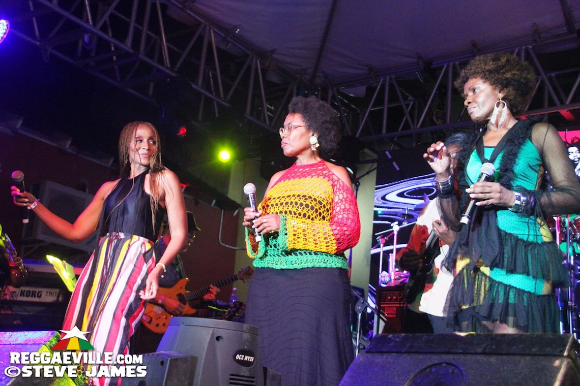 Luciano, Freddie McGregor & Word, Sound and Power