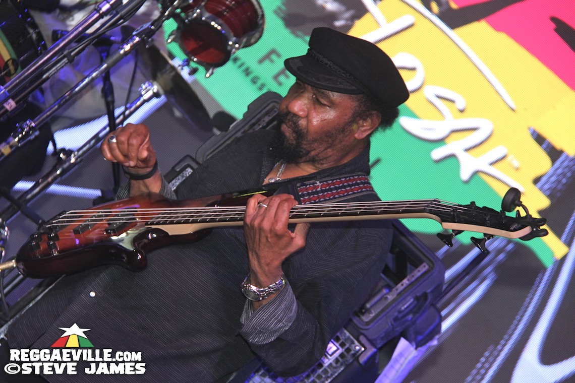 Luciano, Freddie McGregor & Word, Sound and Power