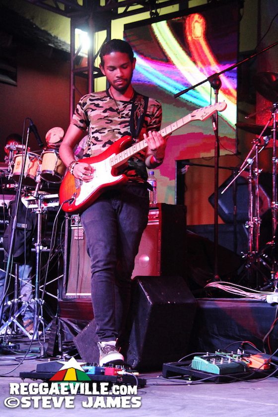 Dre Tosh, Jah9 & Jesse Royal