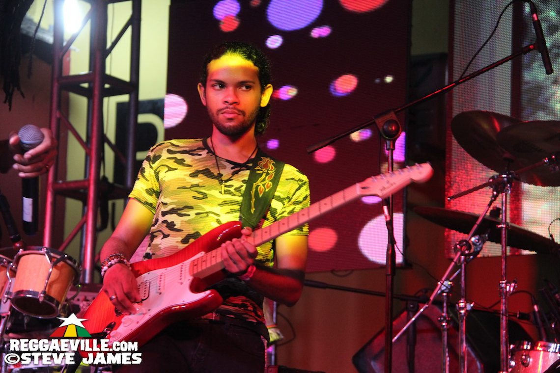 Dre Tosh, Jah9 & Jesse Royal