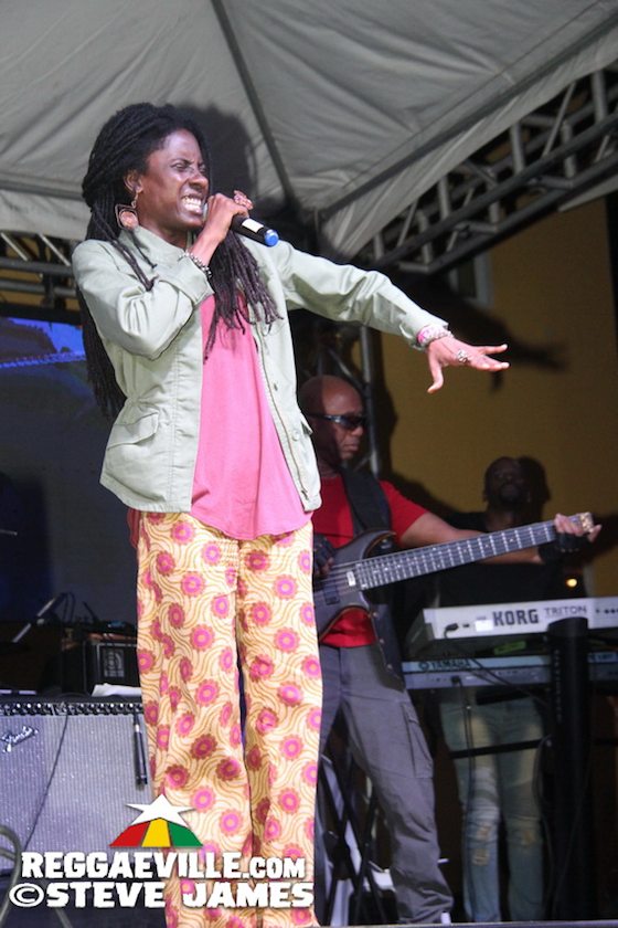 Dre Tosh, Jah9 & Jesse Royal